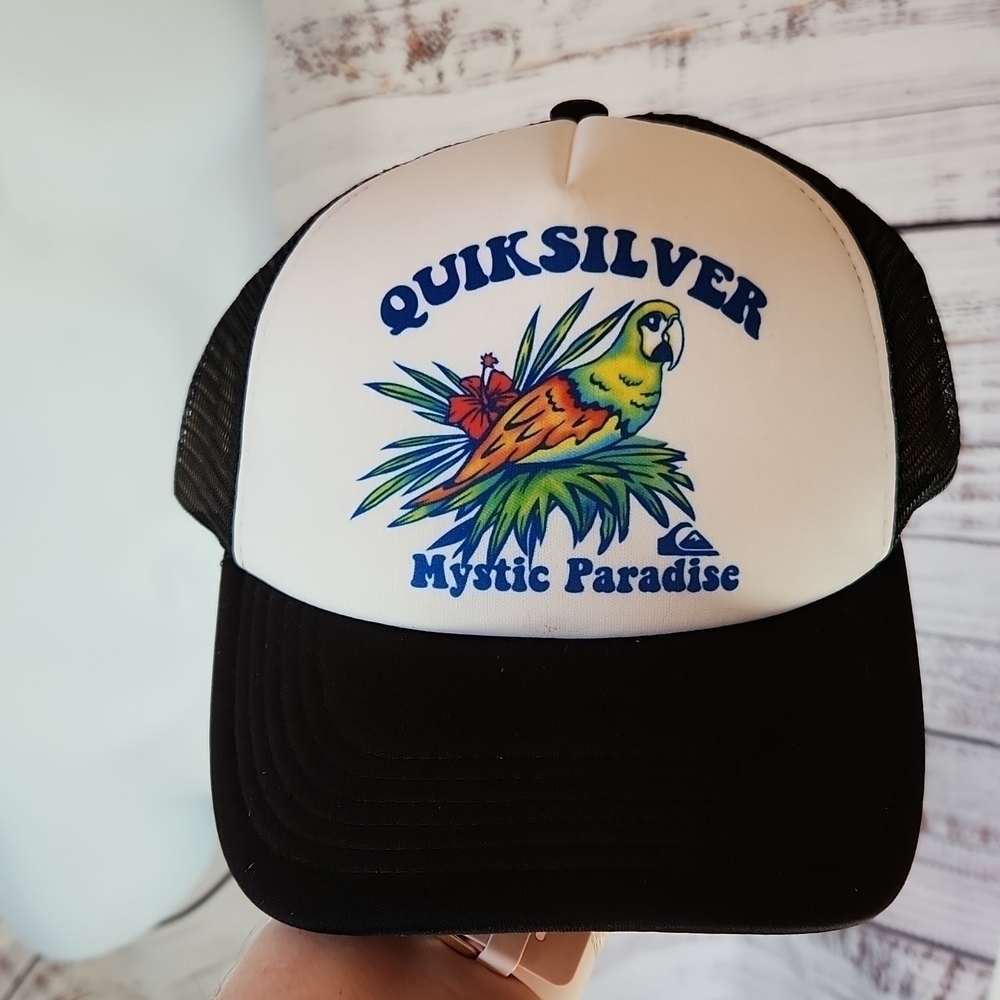 NWT men's Quiksilver cap